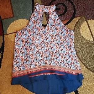 Sleeveless blouse